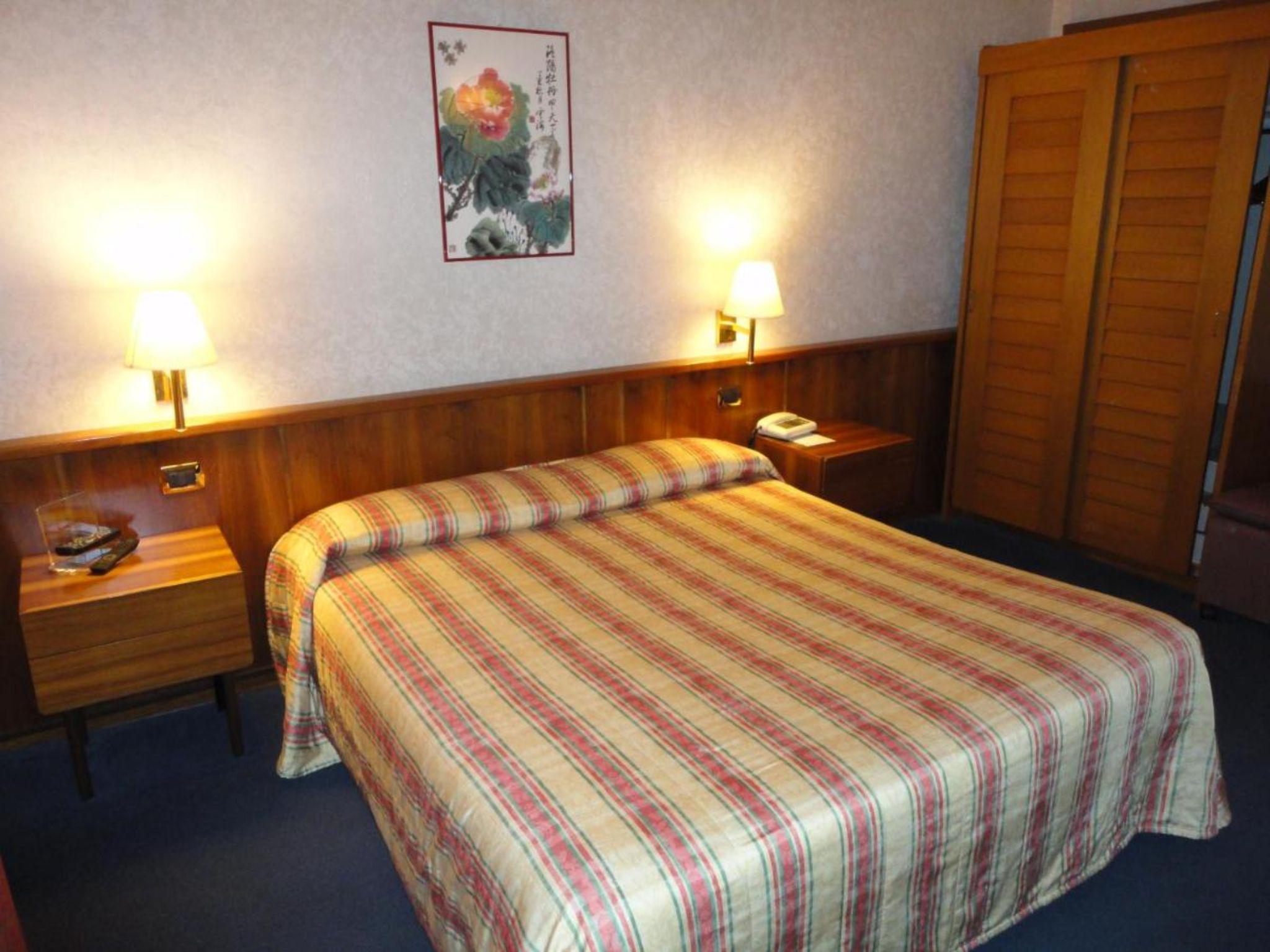 Hotel Giardino Arona Kültér fotó