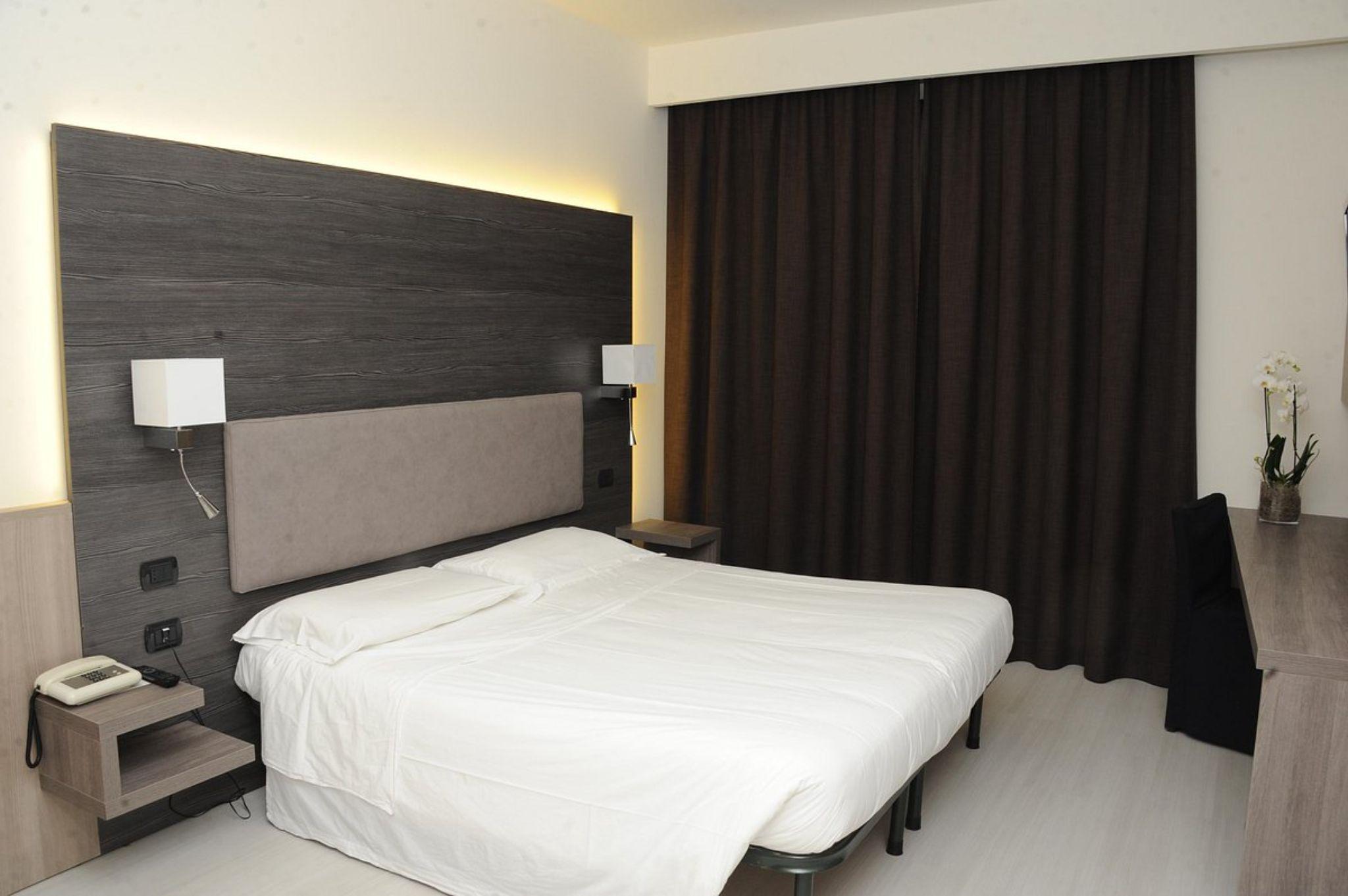 Hotel Giardino Arona Kültér fotó