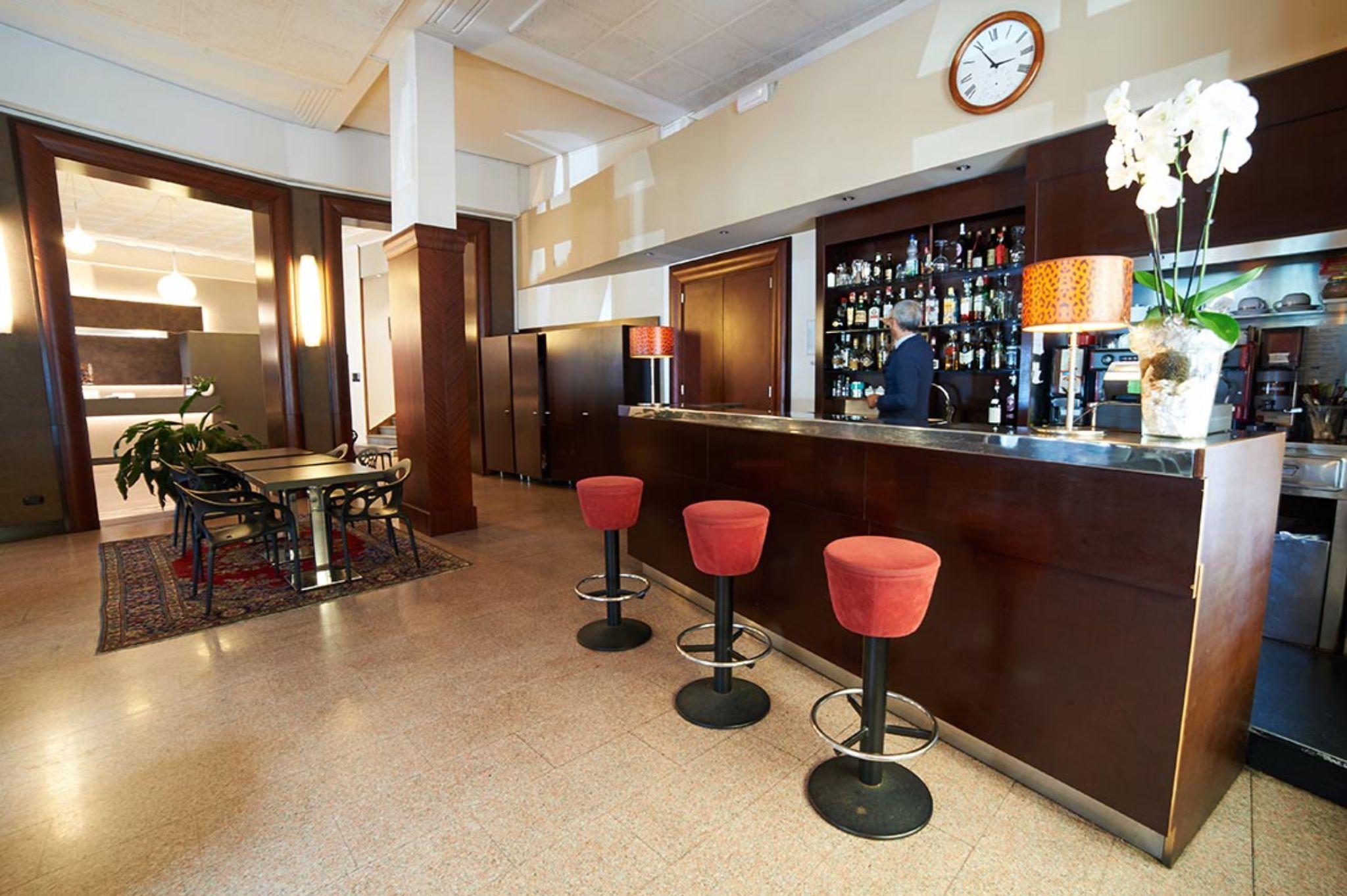 Hotel Giardino Arona Kültér fotó